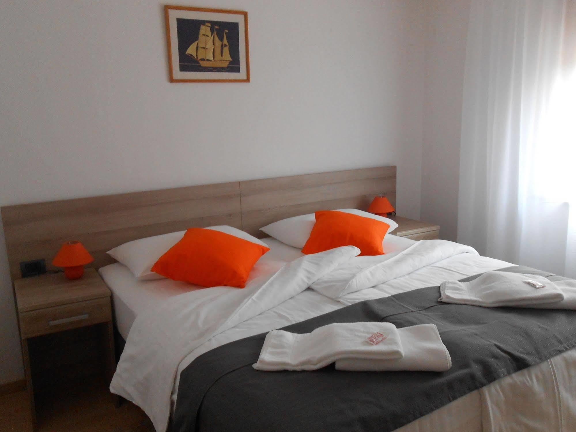 Villa Kristina Rovinj Bagian luar foto